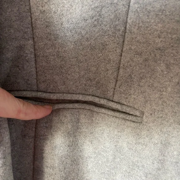 Banana Republic Classic Gray Trench Coat - Picture 4 of 13